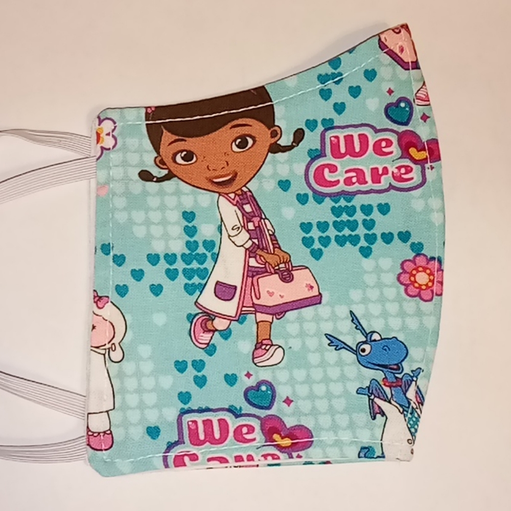 Kids Doctor McStuffins Reversible Face Mask